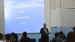 CONFERENZA CAMBIAMENTI CLIMATICI LICEO ALBERTI 05 MAGGIO 2019